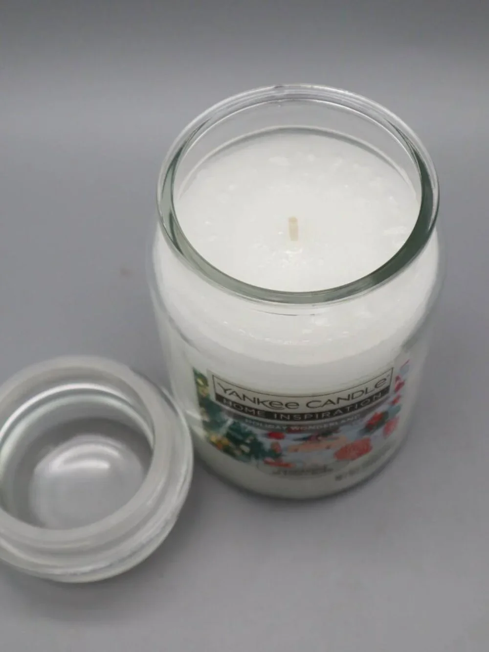 Yankee Candle Home Inspiration Holiday Wonderland Jar Candle Peppermint Vanilla